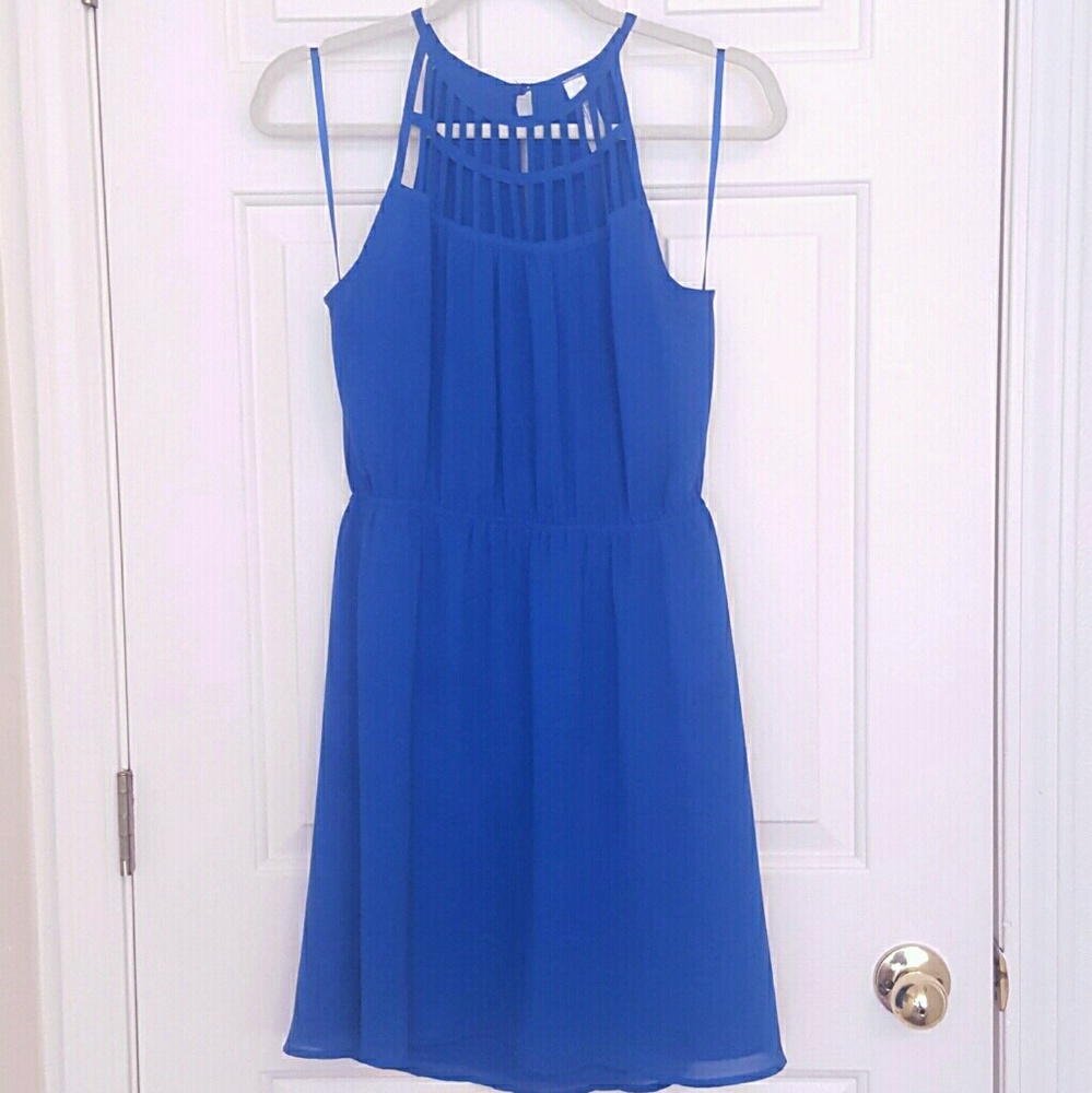 Mahina mid-length dress size Medium